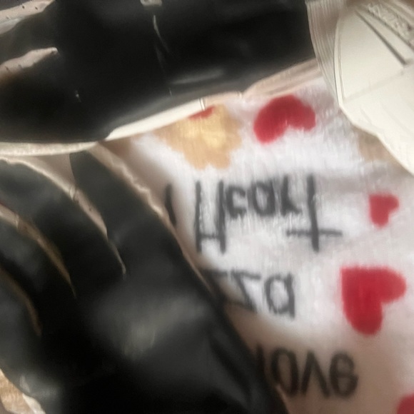 University of Florida player, exclusive football gloves - Picture 4 of 5